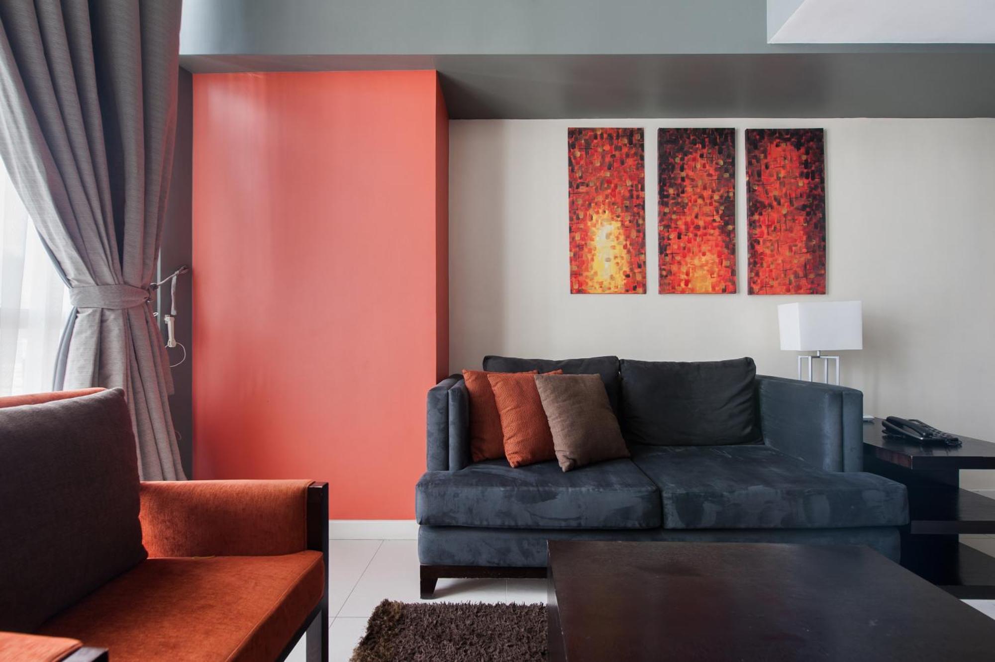 Kl Serviced Residences Managed By Hii Makati City Exterior photo